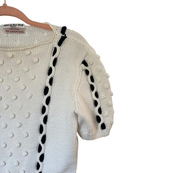 Vintage Hand Knit French Girl Preppy Coastal Short Sleeve Sweater With Pom Poms - Picture 6 of 12